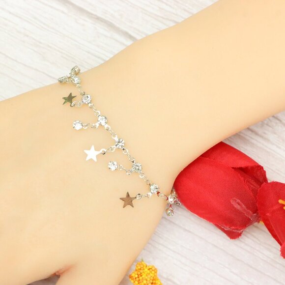 "Trendy Handmade Bracelet – A Thoughtful Gift for Girls & Women | UNVRC1314 - Picture 8 of 10